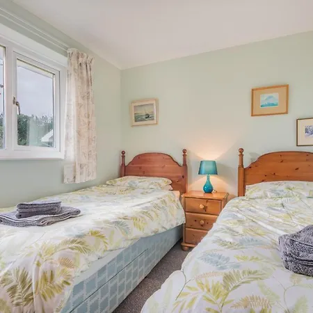 3 Bed In Sz047 Holiday home
